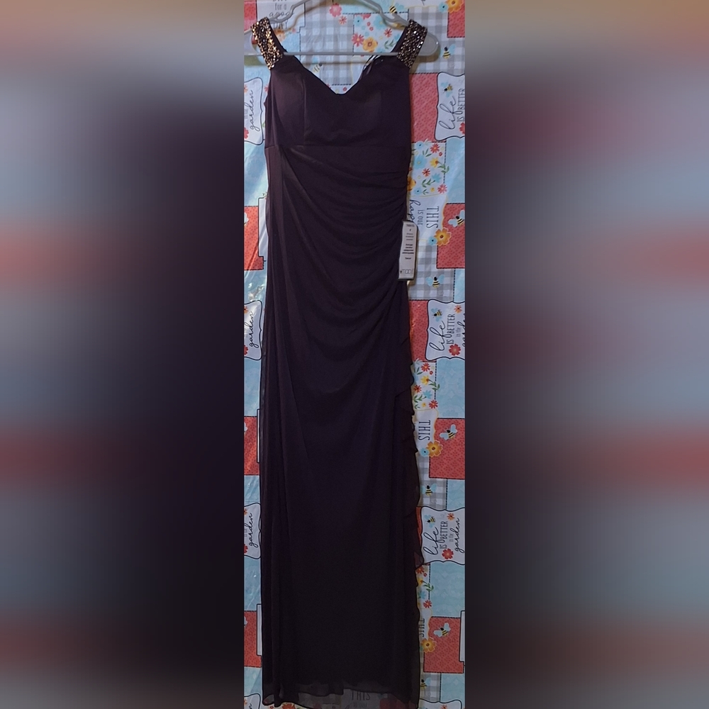 NWT BETSY ADAM OFF THE SHOULDER RUCHED RUCHED GOWN